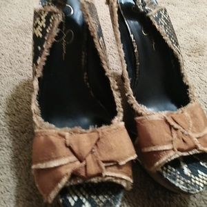 Jessica Simpson wedges